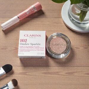 Clarins Ombre Sparkle Eyeshadow - Peach Girl New